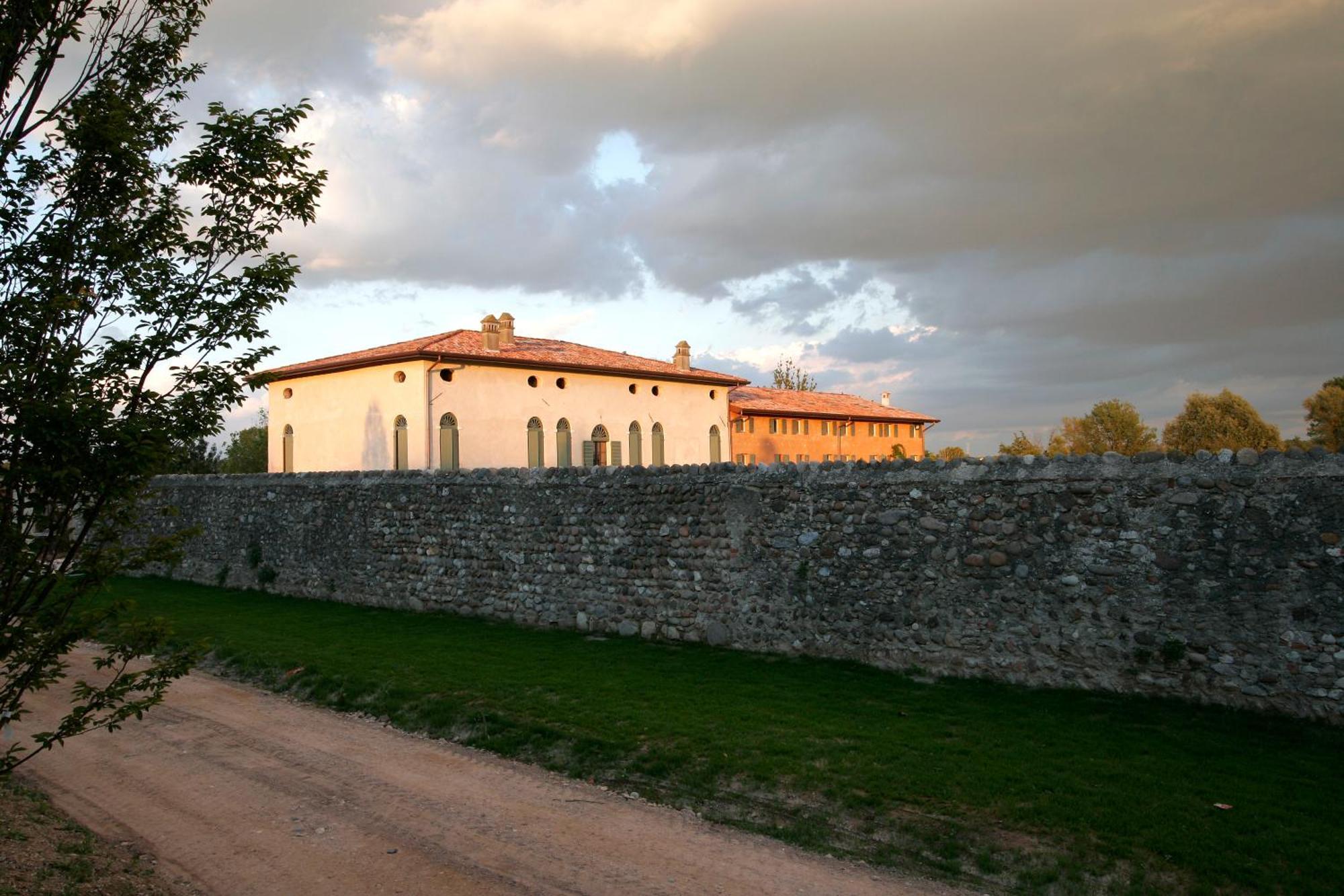 Relais Corte Guastalla Casa di campagna Sona